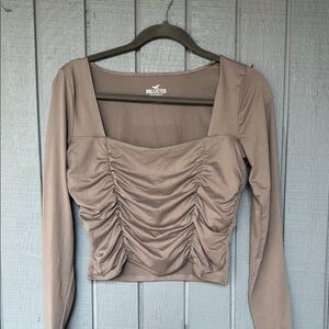 Hollister Women's Brown Ruched Top